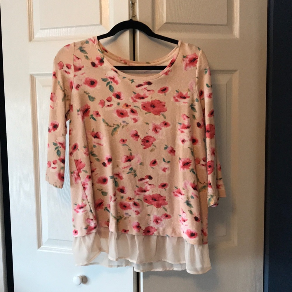 Flower shirt with sheer bottom